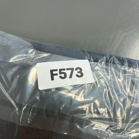 NEW Adidas Mens Tapered Fit Grey Jogger Sweatpants M Polyester Ankle Zip - Picture 8 of 8